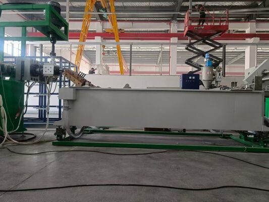 การพันแบบอัตโนมัติด้วยแกนหมุนอิสระ 4 ตัวควบคุมด้วยเซอร์โว