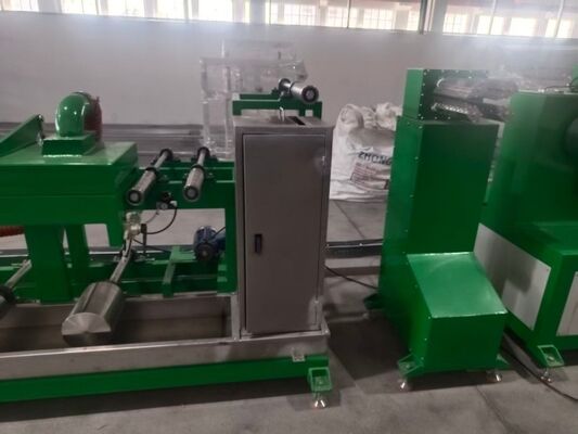 สายการผลิต PP ที่เชื่อถือได้ โซลูชันการรัดแบบกำหนดเอง พร้อมตลับลูกปืน NSK ทางเดียวในการนับความยาว