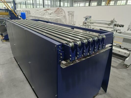 เตาอบประหยัดพลังงาน ด้วยความหนา 100 มิลลิเมตร และประหยัดพลังงาน 20-30% สําหรับ ≤ + 15 °C การเพิ่มอุณหภูมิผนังภายนอก